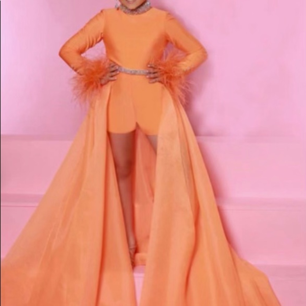 Pageant outfit